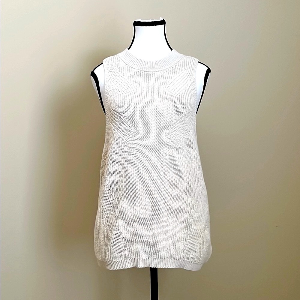 NWT - Joe's Jeans - Sleevelss Sweater in Ivory- M